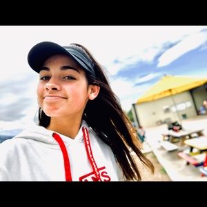 Meet your Posher, Brooke